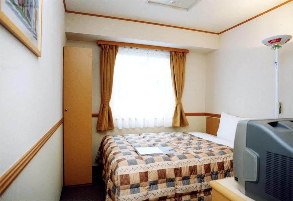 Toyoko Inn Kofu-Eki Minami-Guchi No.1 Exterior photo
